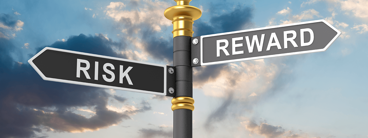 Street sign with risk and reward as the street names